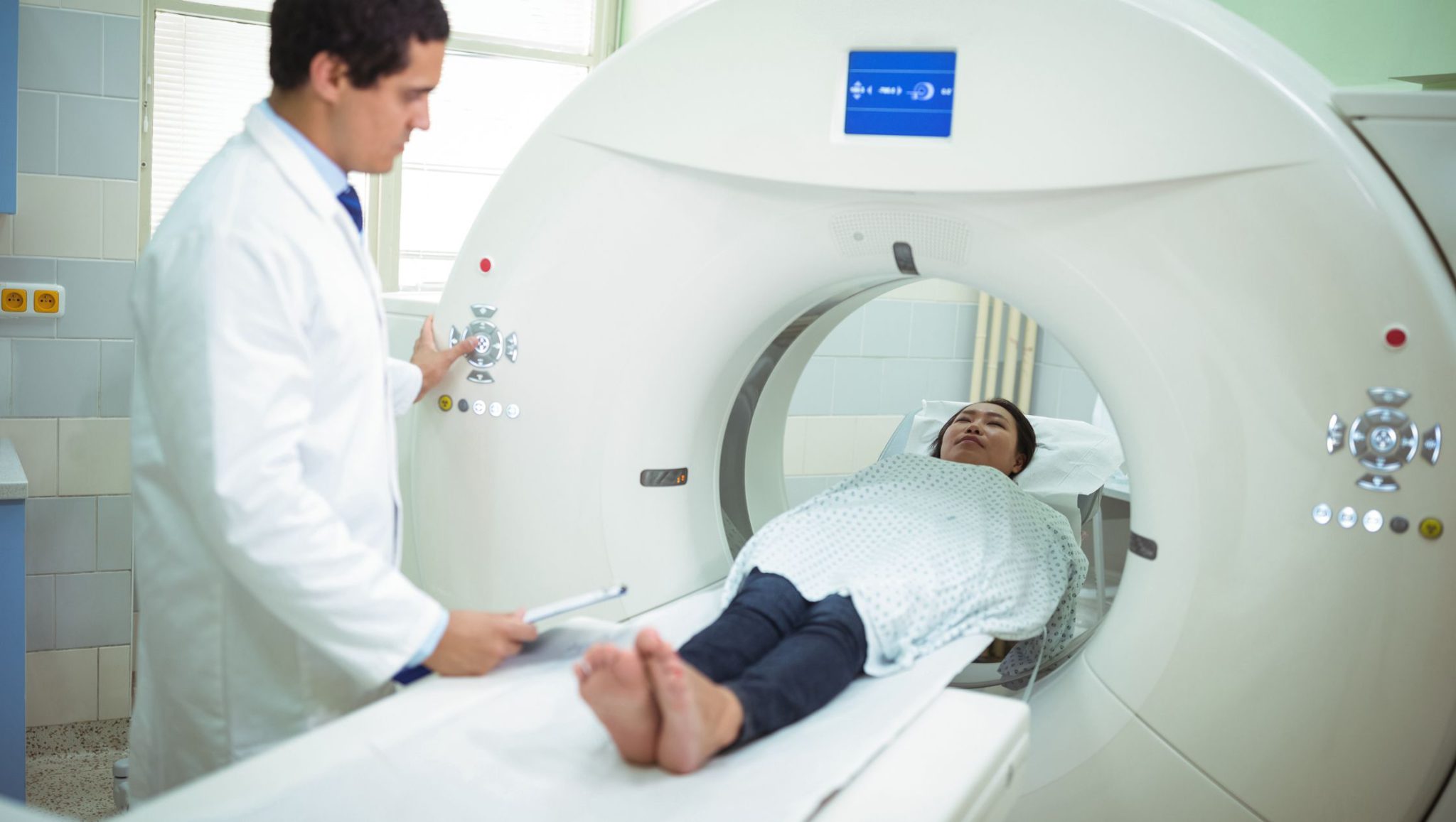 Difference Between X-Ray, MRI, Ultrasound, and CT Scan